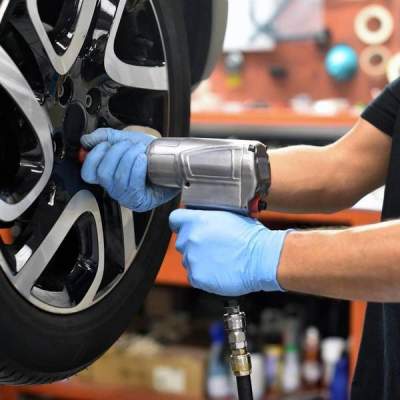 large_hero__tire-service